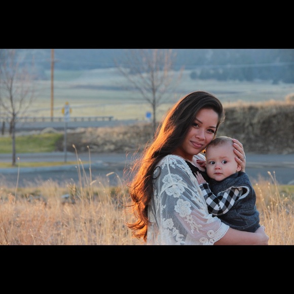 Meet your Posher, Adrianne - Picture 2 of 4